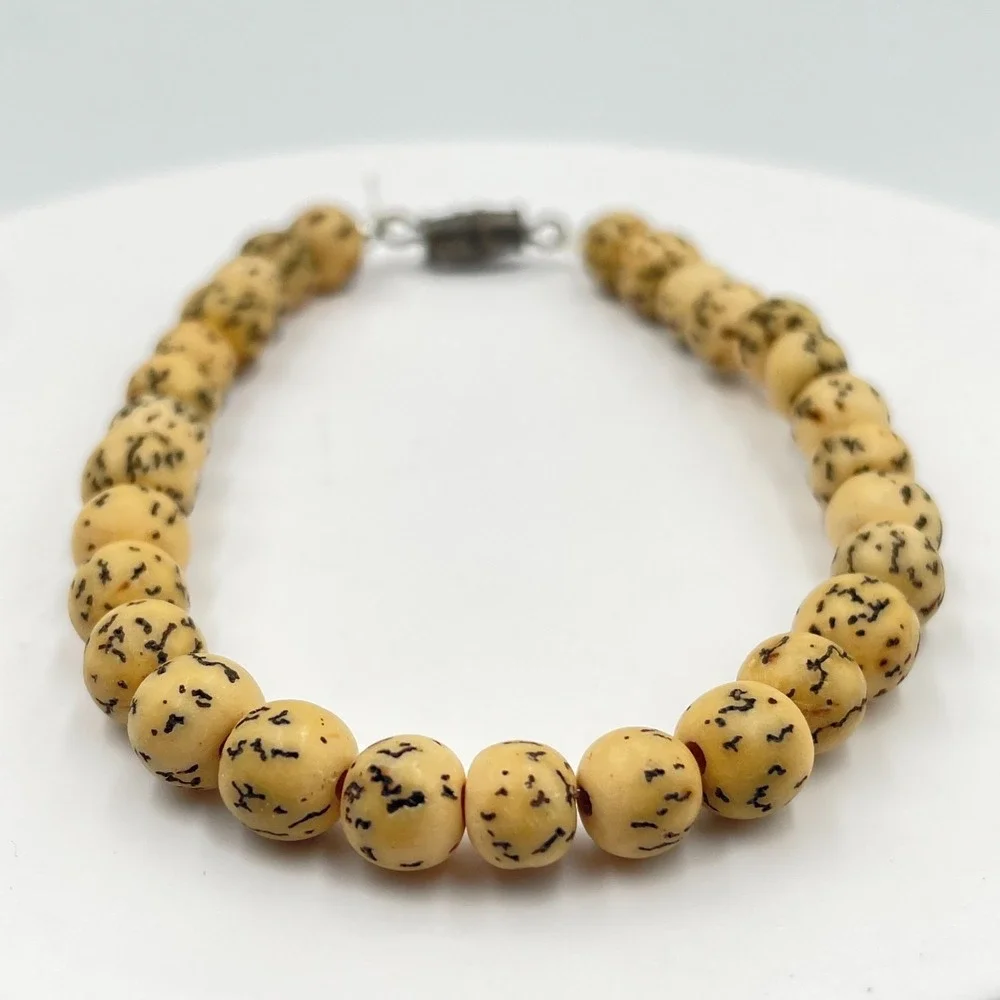 Vintage Boho Cream Bodhi Seed Beaded Strand Bracelet Earthy Hippie Y2K Classic